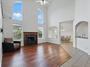2410  Honey Drive , Arlington Texas 76001