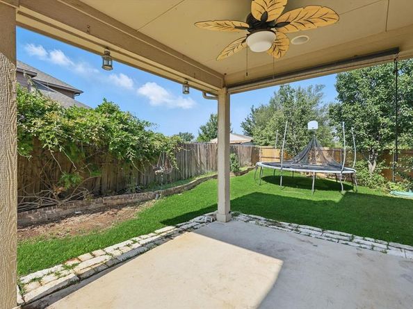 2410  Honey Drive , Arlington Texas 76001