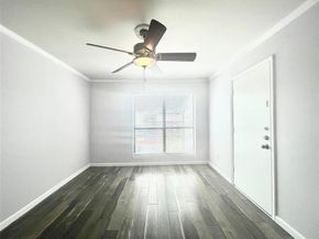 5840  Spring Valley Road  810, Dallas Texas 75254