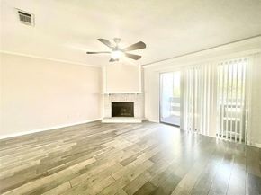 5840  Spring Valley Road  810, Dallas Texas 75254
