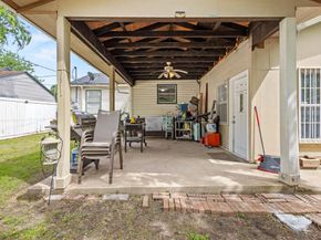 2811  Carlson Drive , Dallas Texas 75235