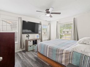 2811  Carlson Drive , Dallas Texas 75235