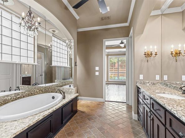 2401  Mystic Trail , Rowlett Texas 75088