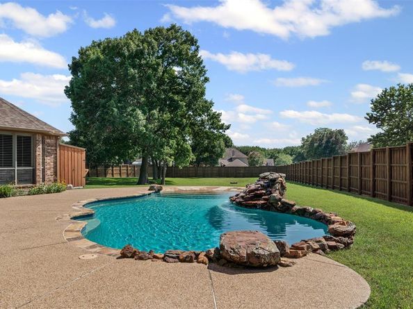 2401  Mystic Trail , Rowlett Texas 75088