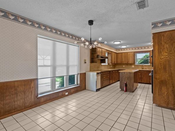 7725  Westwind Drive , Fort Worth Texas 76179