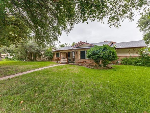 2029  Aloha Drive , Mesquite Texas 75150