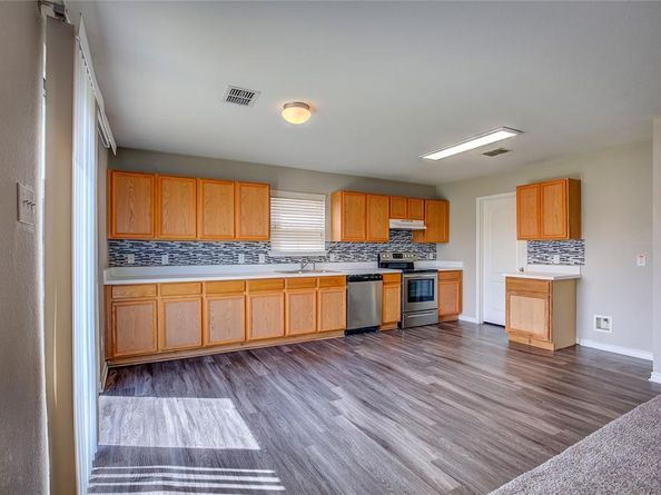 1057  Castle Top Drive , Fort Worth Texas 76052