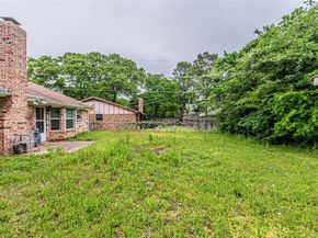 2525  Warren Lane , Fort Worth Texas 76112