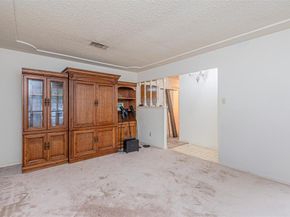 2525  Warren Lane , Fort Worth Texas 76112