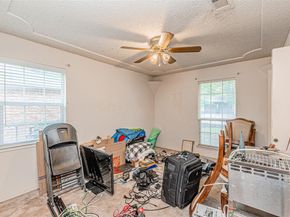 2525  Warren Lane , Fort Worth Texas 76112