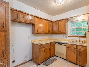 2525  Warren Lane , Fort Worth Texas 76112
