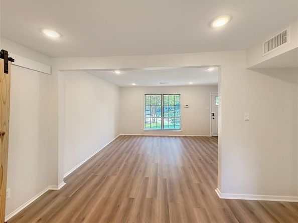 507  Brownstone Street , Euless Texas 76039