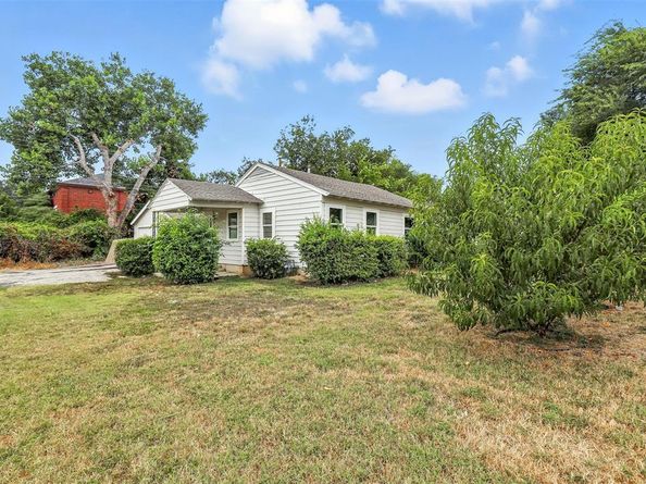 4808  Littlepage Street , Fort Worth Texas 76107