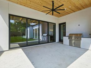 7618  Roper Street , Dallas Texas 75209