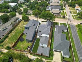 7618  Roper Street , Dallas Texas 75209