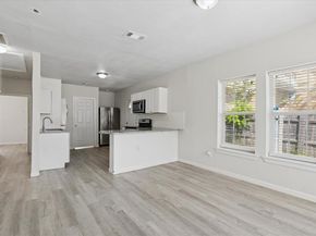 2612  Harwood Street , Fort Worth Texas 76103