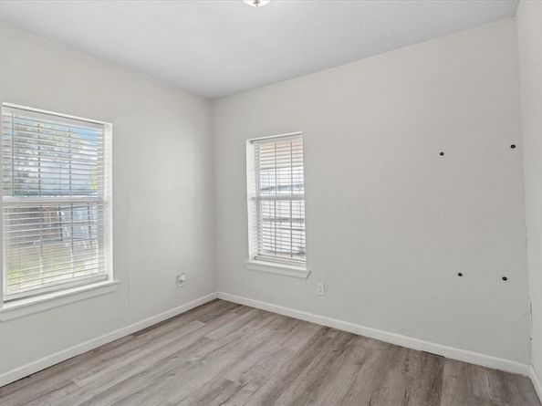 2612  Harwood Street , Fort Worth Texas 76103