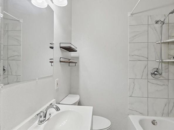 2612  Harwood Street , Fort Worth Texas 76103
