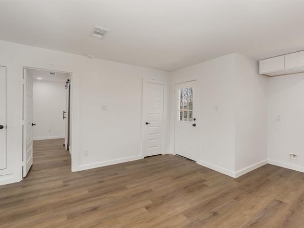 3227  Mayhew Drive , Dallas Texas 75228