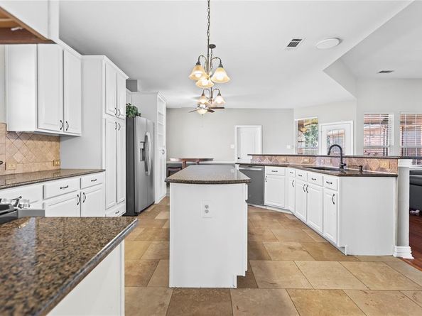 1001  Lochness Lane , Garland Texas 75044