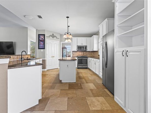1001  Lochness Lane , Garland Texas 75044
