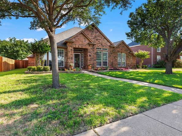 1001  Lochness Lane , Garland Texas 75044