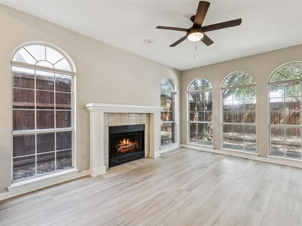 400  Black Rock Court , Irving Texas 75063