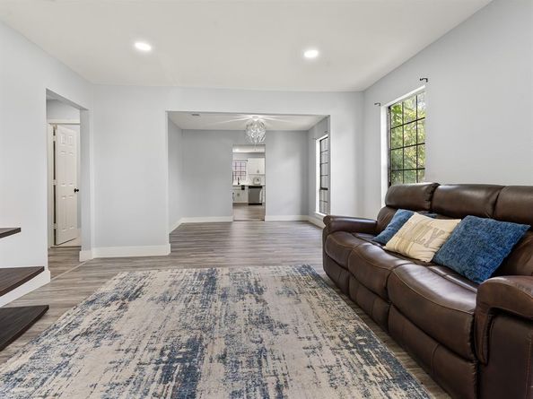 316 S Sargent Street , Fort Worth Texas 76103