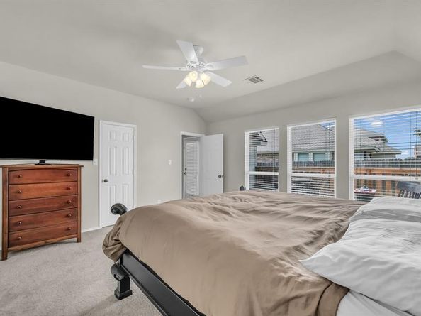 1104  Junegrass Lane , Crowley Texas 76036