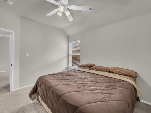 1104  Junegrass Lane , Crowley Texas 76036