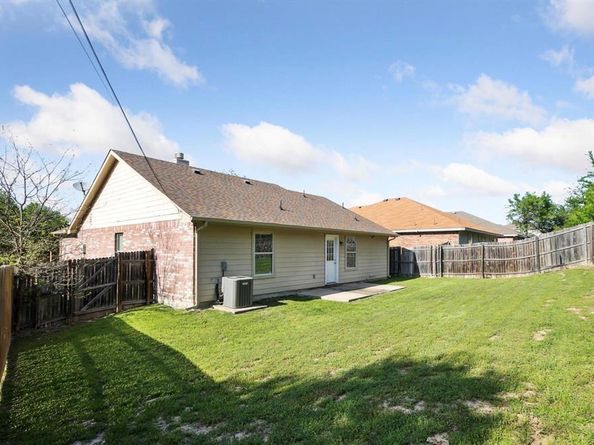 1446  Sax Leigh Drive , Dallas Texas 75241