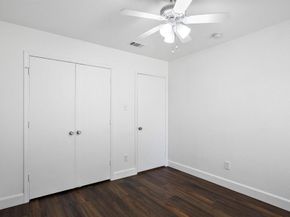 1446  Sax Leigh Drive , Dallas Texas 75241