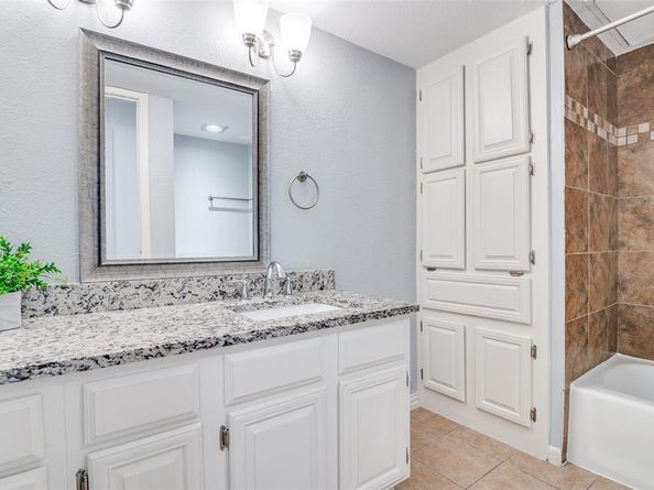 438  Yacht Club Drive  F, Rockwall Texas 75032