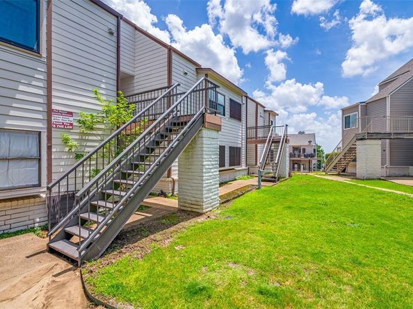 438  Yacht Club Drive  F, Rockwall Texas 75032