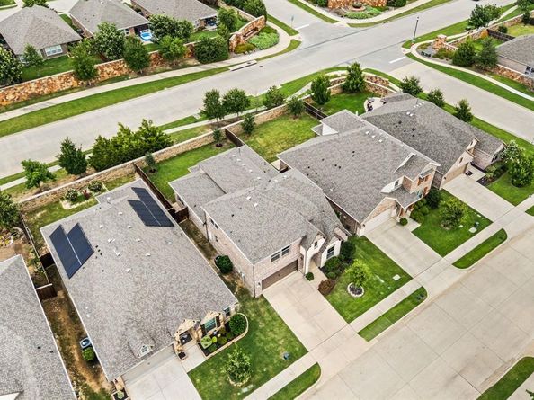 1508  Tumbleweed Trail , Northlake Texas 76226