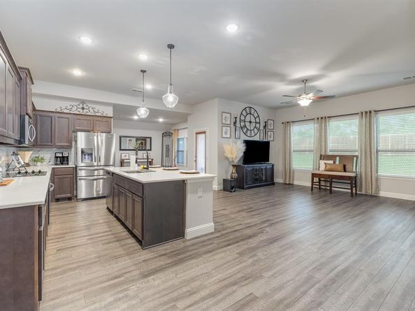 623  Woodridge Drive , Oak Point Texas 75068