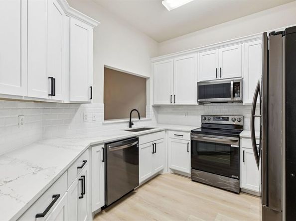 235 S Briery Road , Irving Texas 75060