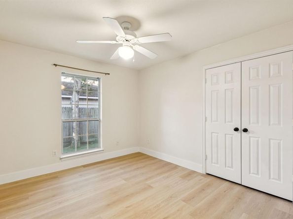 235 S Briery Road , Irving Texas 75060