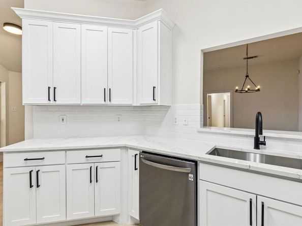 235 S Briery Road , Irving Texas 75060