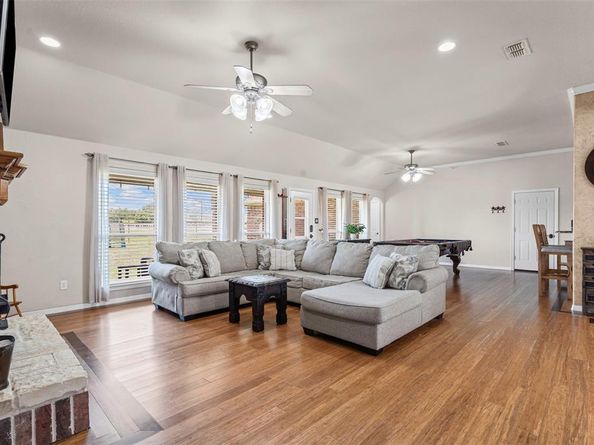 6009  Feather Wind Way , Fort Worth Texas 76135