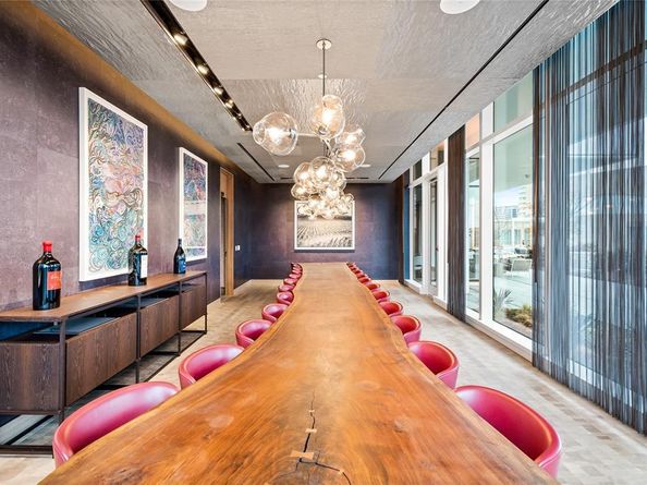 1747  Leonard Street  1901, Dallas Texas 75201