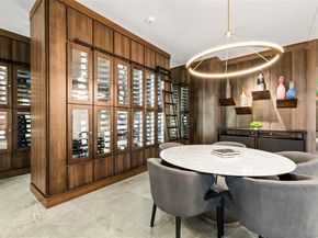 1747  Leonard Street  1901, Dallas Texas 75201
