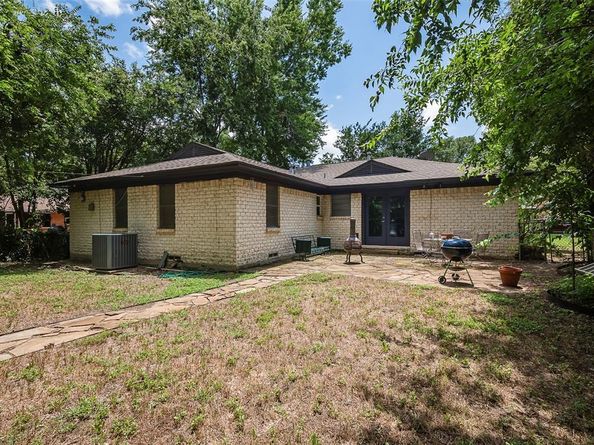 8236  Claremont Drive , Dallas Texas 75228