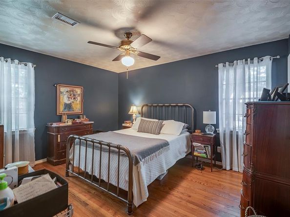 8236  Claremont Drive , Dallas Texas 75228