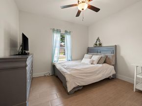 739  Flint Street , Fort Worth Texas 76115