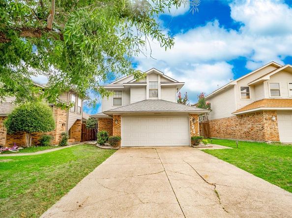 2121  Stradivarius Lane , Carrollton Texas 75007