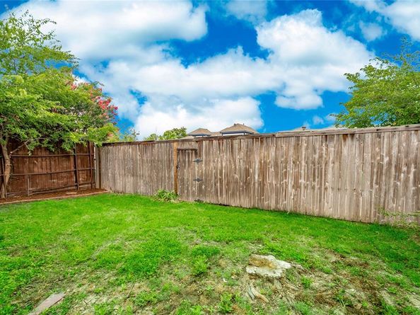 2121  Stradivarius Lane , Carrollton Texas 75007