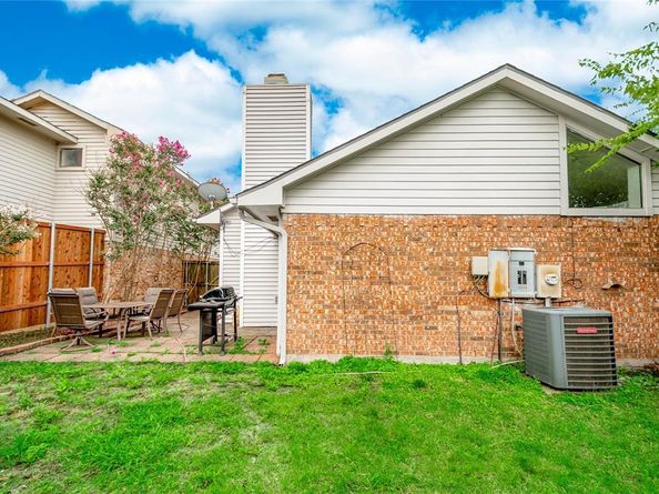 2121  Stradivarius Lane , Carrollton Texas 75007
