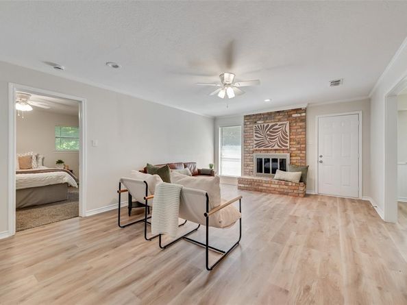 5504  Whitman Avenue , Fort Worth Texas 76133