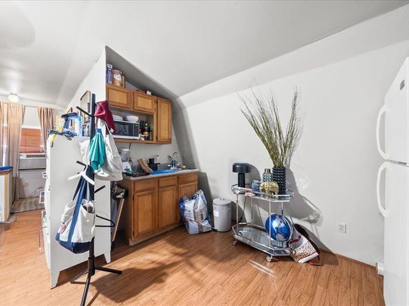 4203  Bonham Street , Dallas Texas 75229